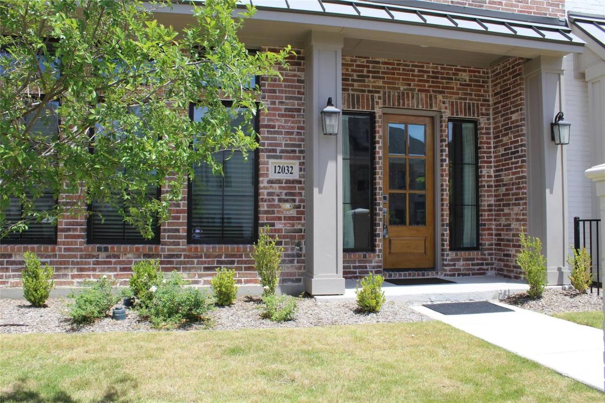 House for rent at 12032 Dahlia Bay Dr, Frisco, TX 75033