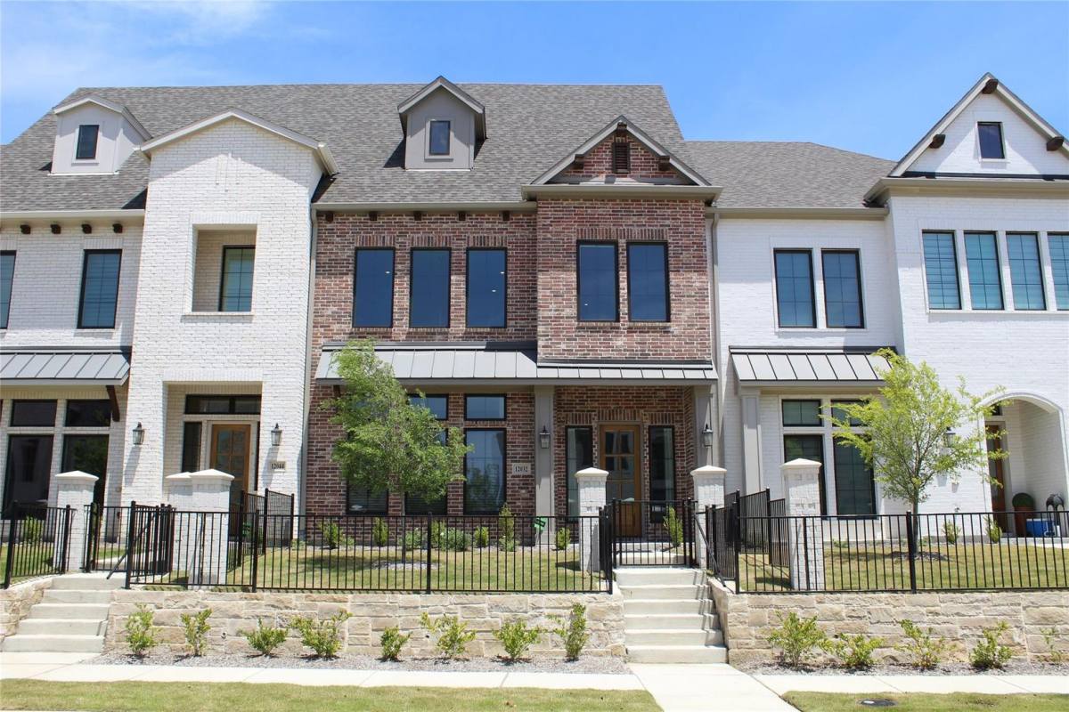 House for rent at 12032 Dahlia Bay Dr, Frisco, TX 75033