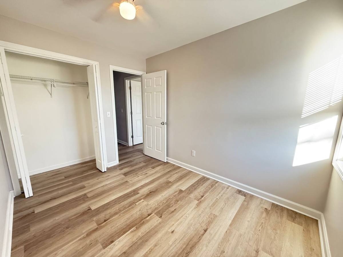 Apartment for rent at 33-37 Grant St, Springfield, MA 01109