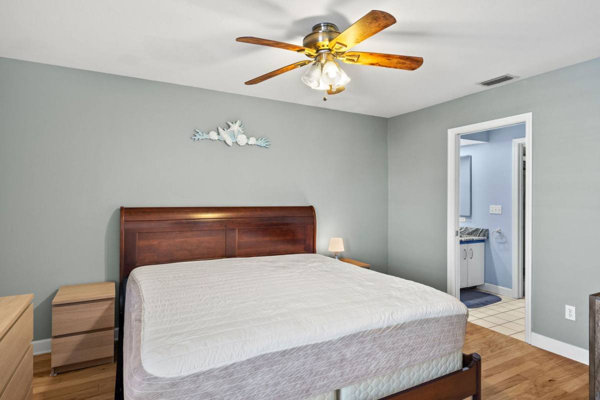 Condo for rent at 4616 SE 5th Place, Cape Coral, FL 33904