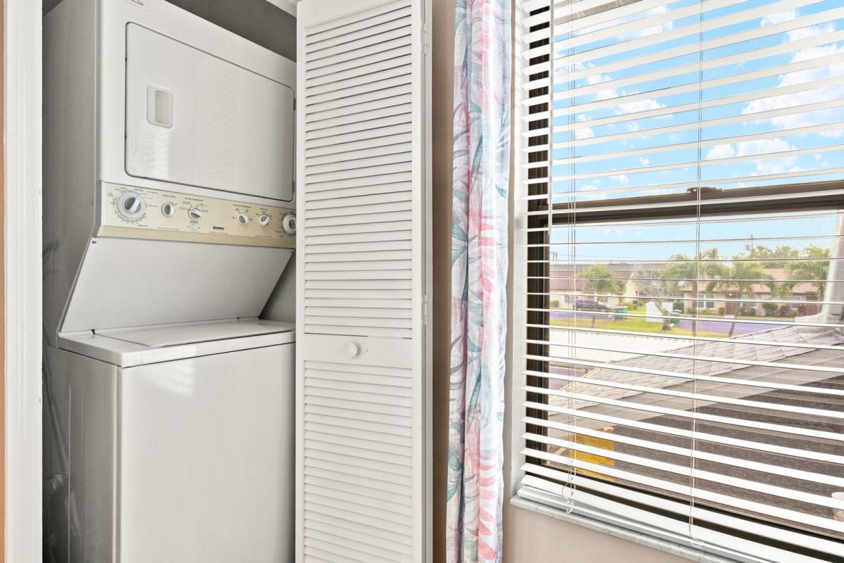 Condo for rent at 4616 SE 5th Place, Cape Coral, FL 33904
