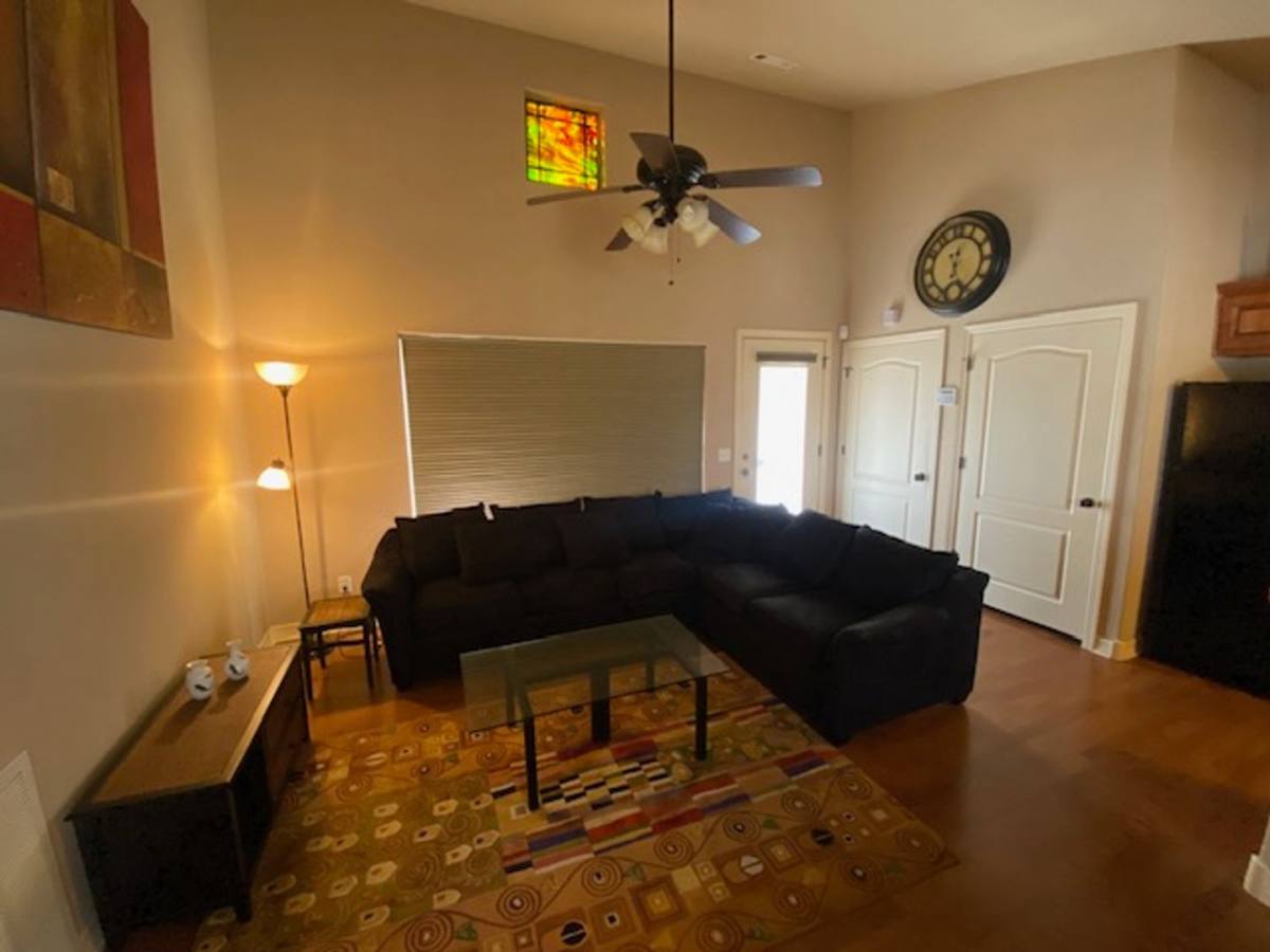 Condo for rent at 922 W 15th St, Fayetteville, AR 72701