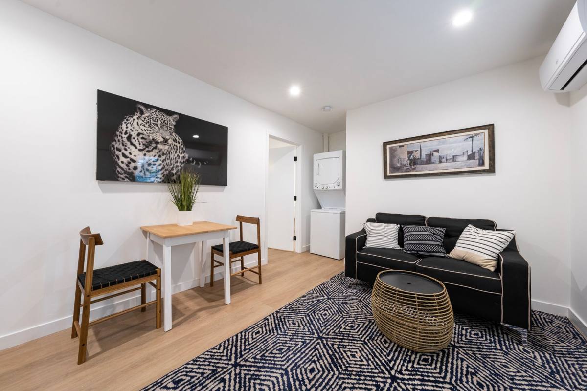 Apartment for rent at 611 N Occidental Blvd, Los Angeles, CA 90026