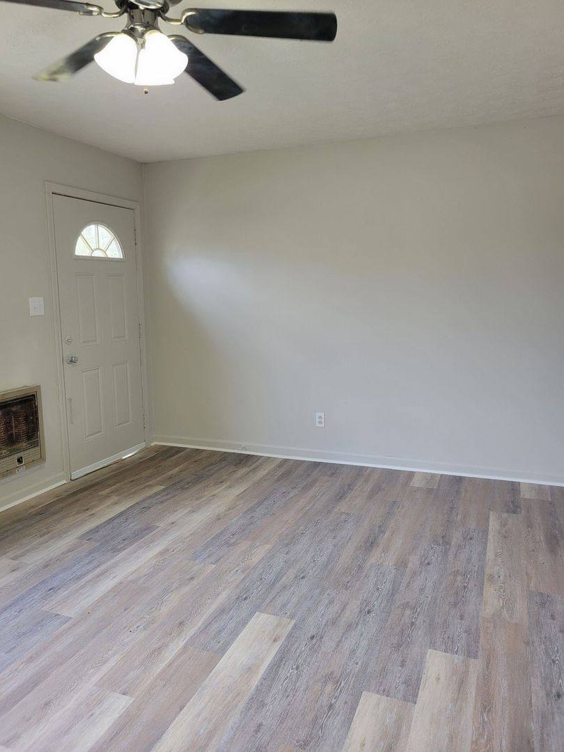 House for rent at 453 Second St, Guthrie, KY 42234