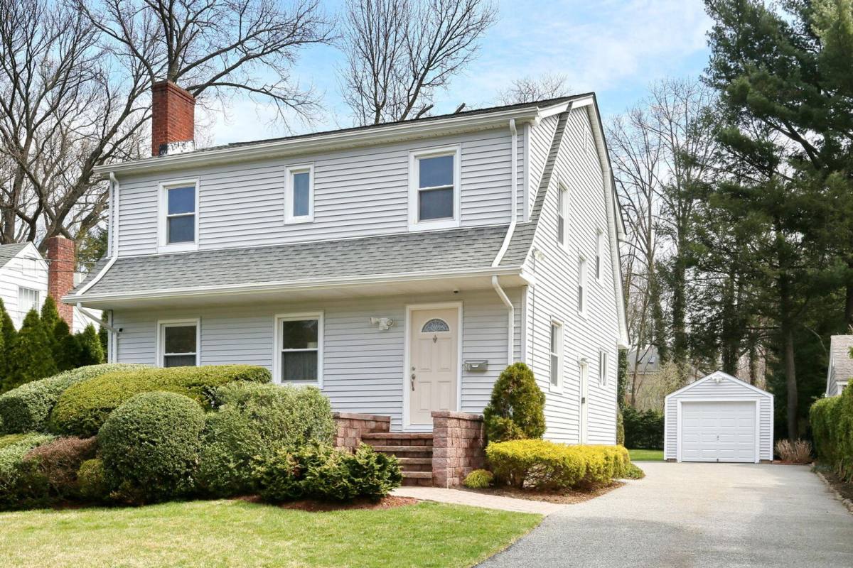 House for rent at 24 Palmer Ave, Tenafly, NJ 07670