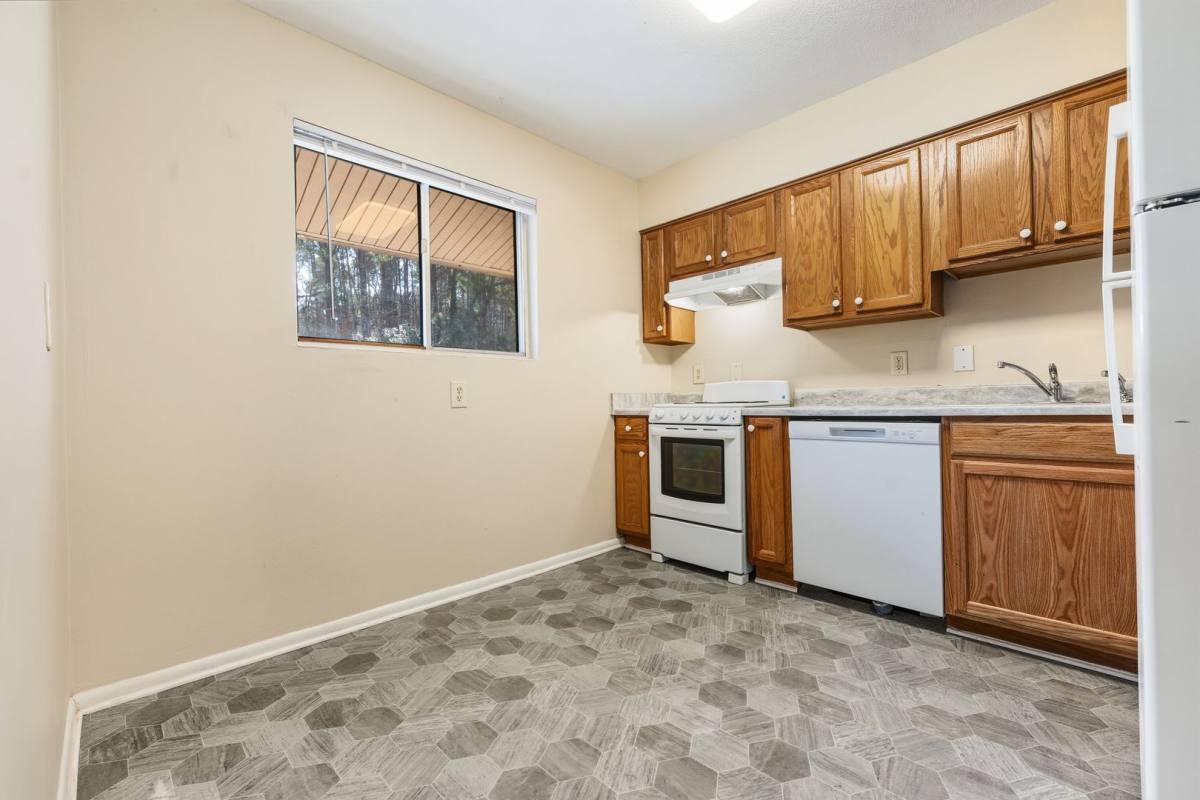 Condo for rent at 6 Shepherd Lane Bldg D, Chapel Hill, NC 27514