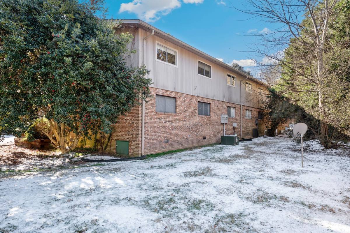 Condo for rent at 6 Shepherd Lane Bldg D, Chapel Hill, NC 27514