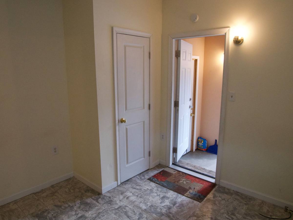 Apartment for rent at 422 S St, Jim Thorpe, PA 18229