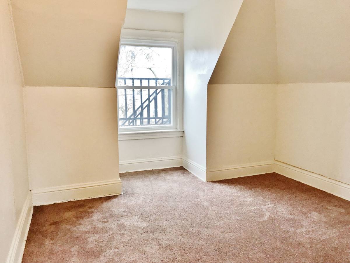 Townhouse for rent at 5512 Baywood St, Pittsburgh, PA 15206