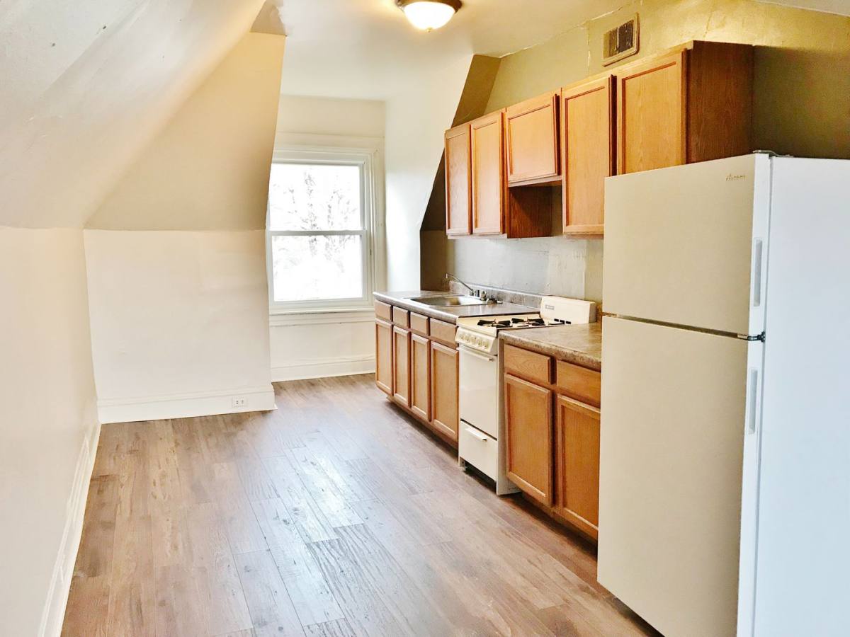 Townhouse for rent at 5512 Baywood St, Pittsburgh, PA 15206