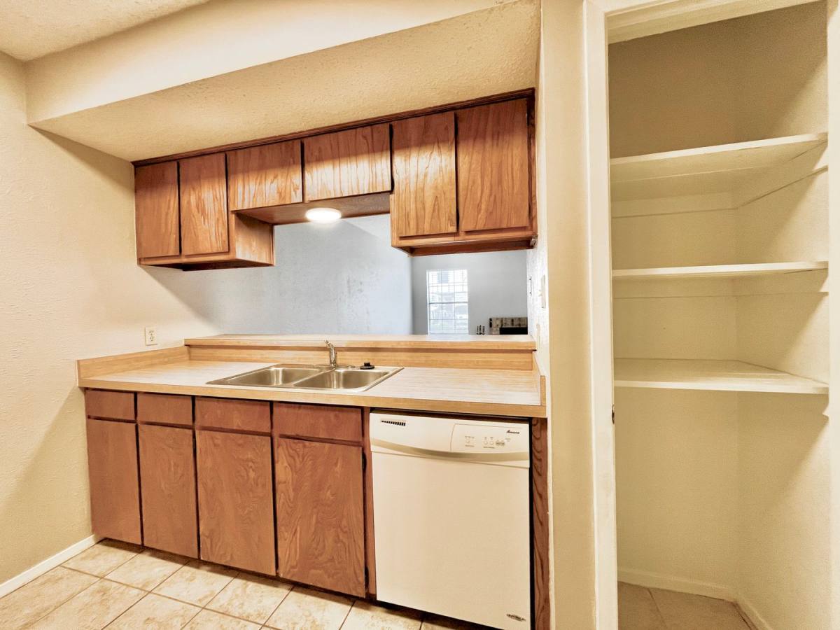 House for rent at 1247 Dallas Dr, Denton, TX 76205