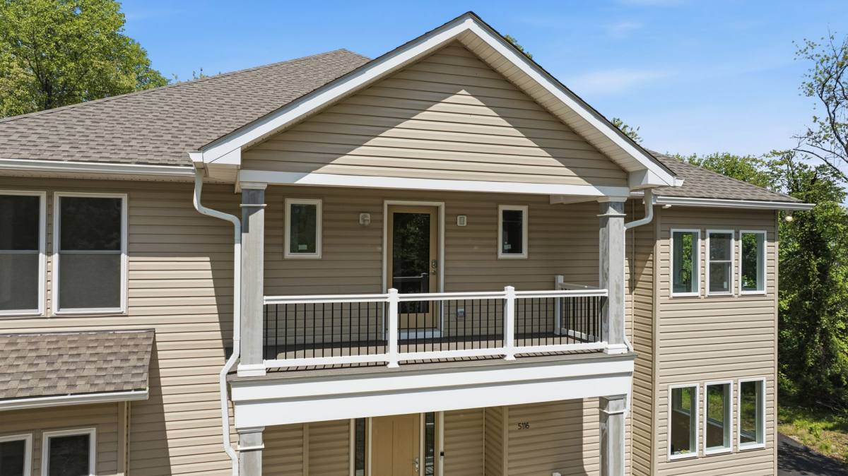 House for rent at 5116 Shore Dr, Huntingtown, MD 20639
