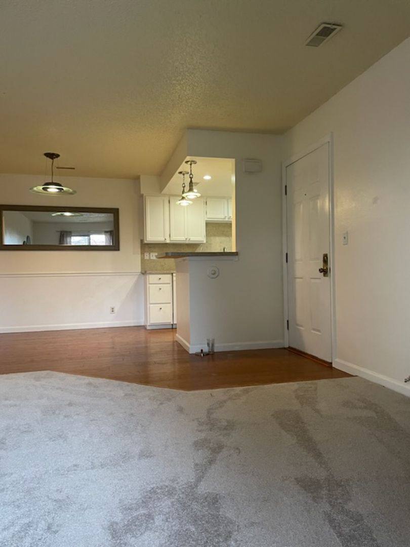Condo for rent at 810 Tenderfoot Hill Rd, Colorado Springs, CO 80906