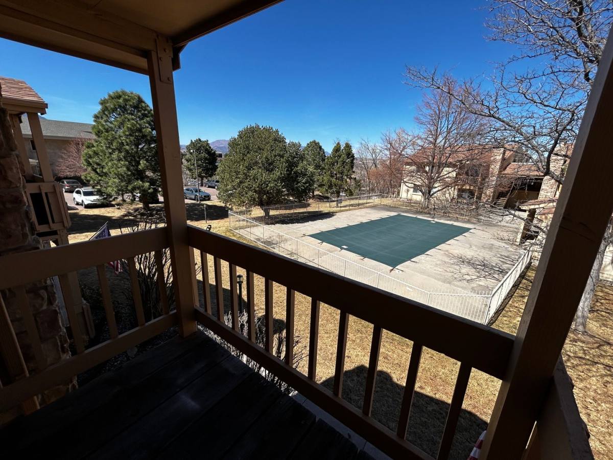 Condo for rent at 810 Tenderfoot Hill Rd, Colorado Springs, CO 80906