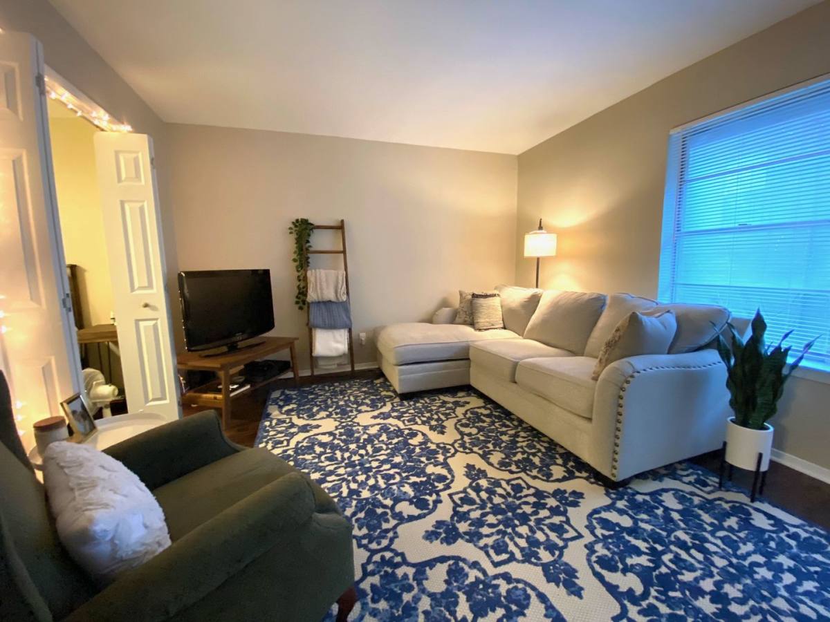 Apartment for rent at 1107 N Locust St, Denton, TX 76201