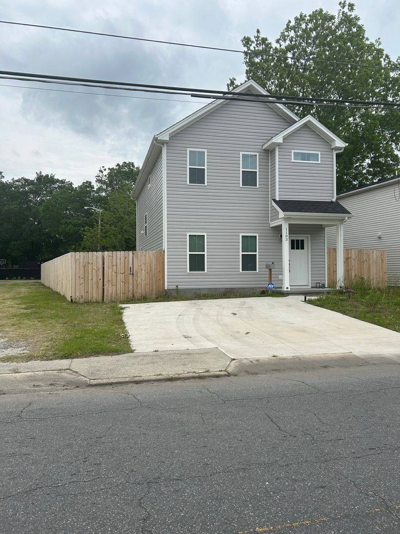 House for rent at 1103 Peartree Rd, Elizabeth City, NC 27909
