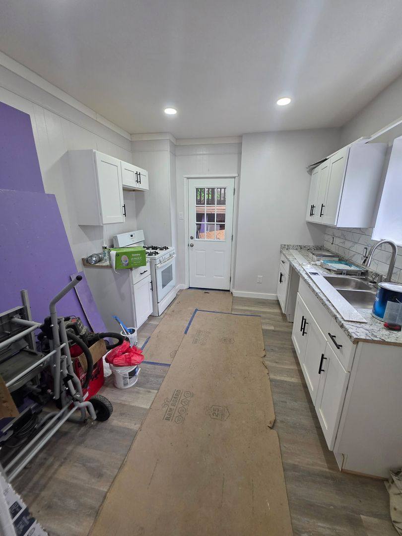 Apartment for rent at 1600 Woodmont Ave, New Kensington, PA 15068
