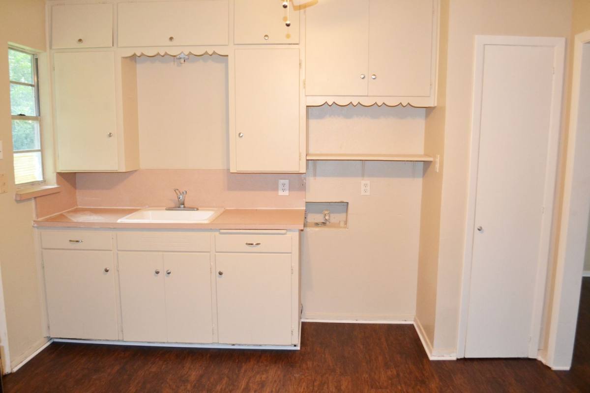 House for rent at 1609 Wayne St, Denton, TX 76209