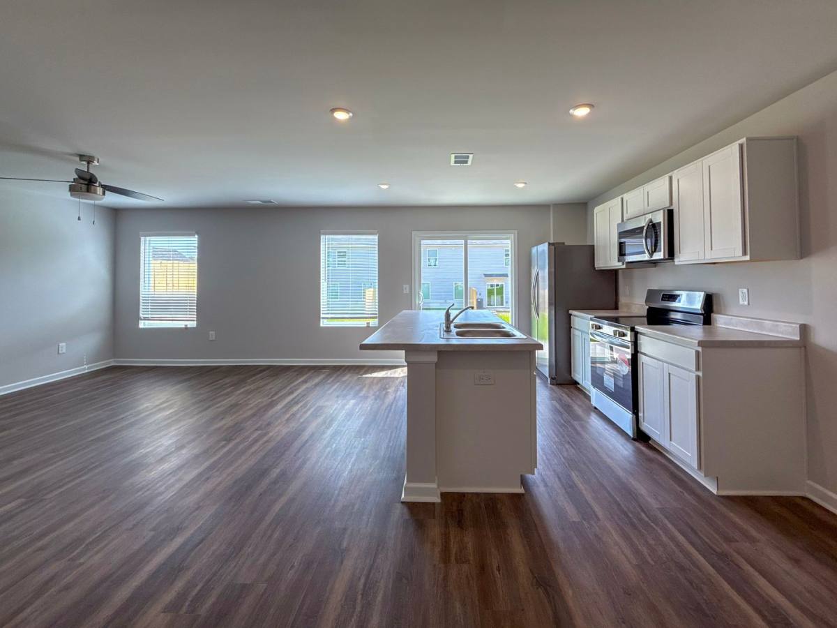 Townhouse for rent at 66 River Grass Dr, Lincoln, AL 35096