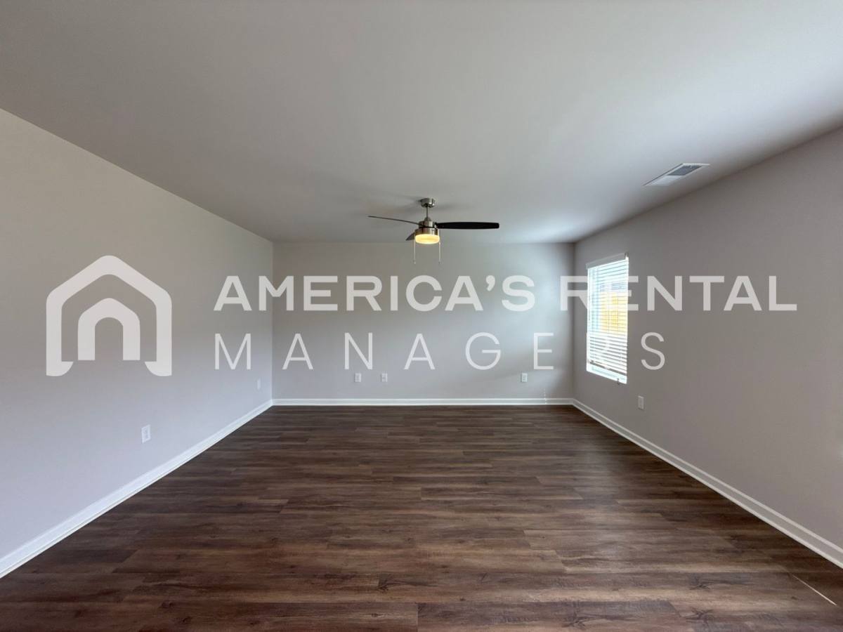 Townhouse for rent at 66 River Grass Dr, Lincoln, AL 35096
