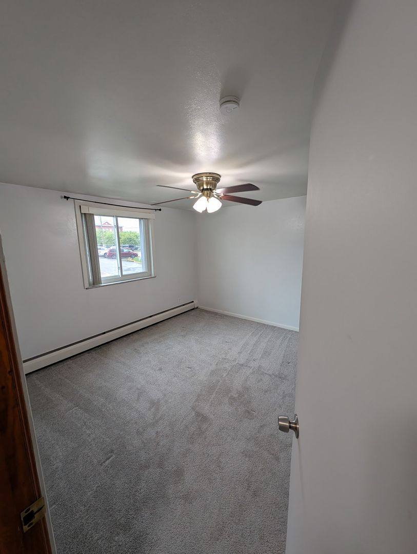 Apartment for rent at 5 Grant St, Greensburg, PA 15601