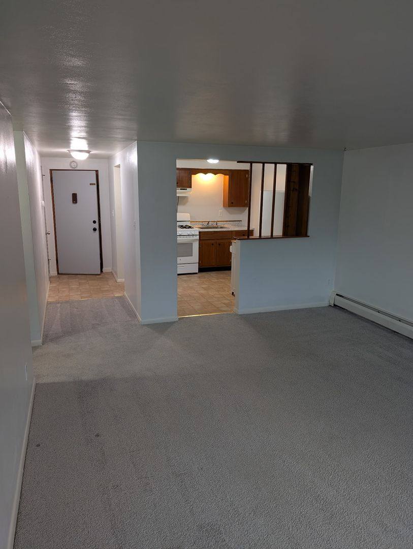 Apartment for rent at 5 Grant St, Greensburg, PA 15601