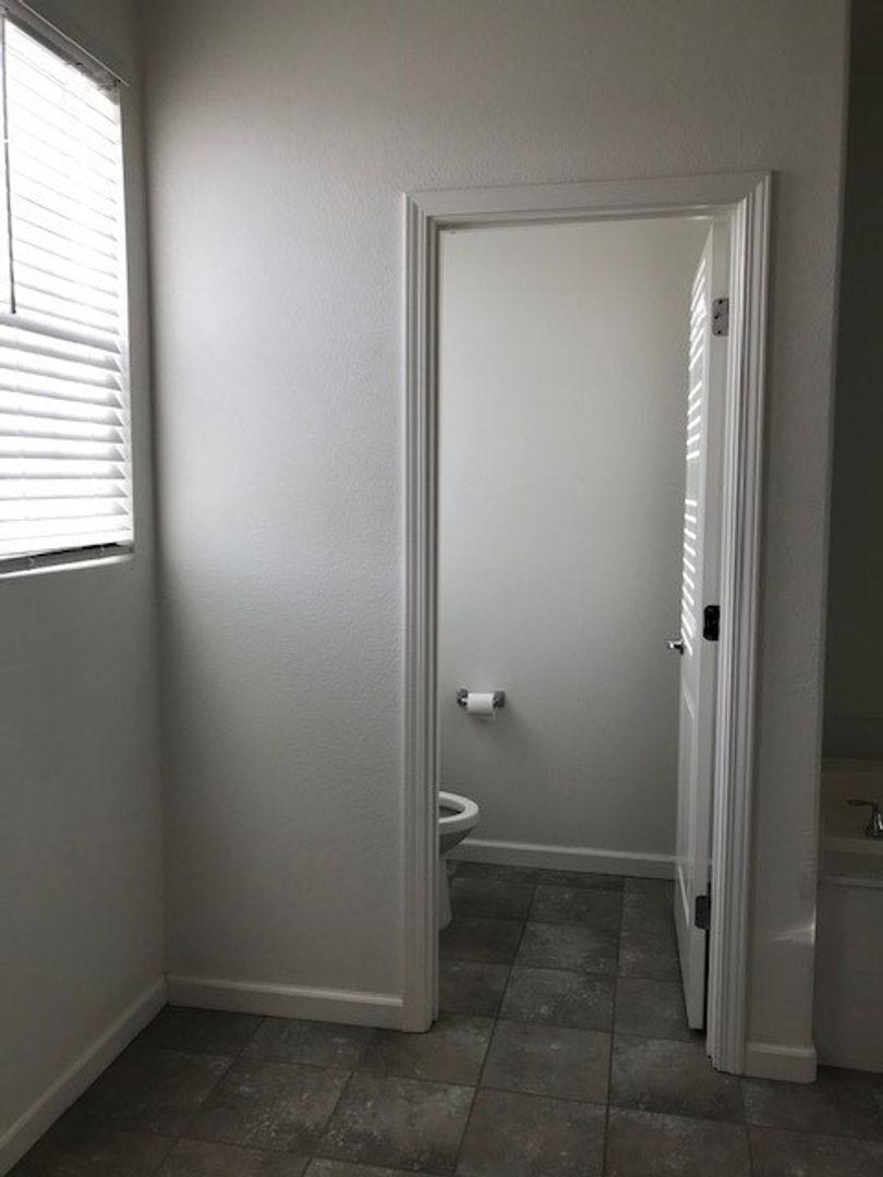 House for rent at 3828 Aircraft Way, Sacramento, CA 95834