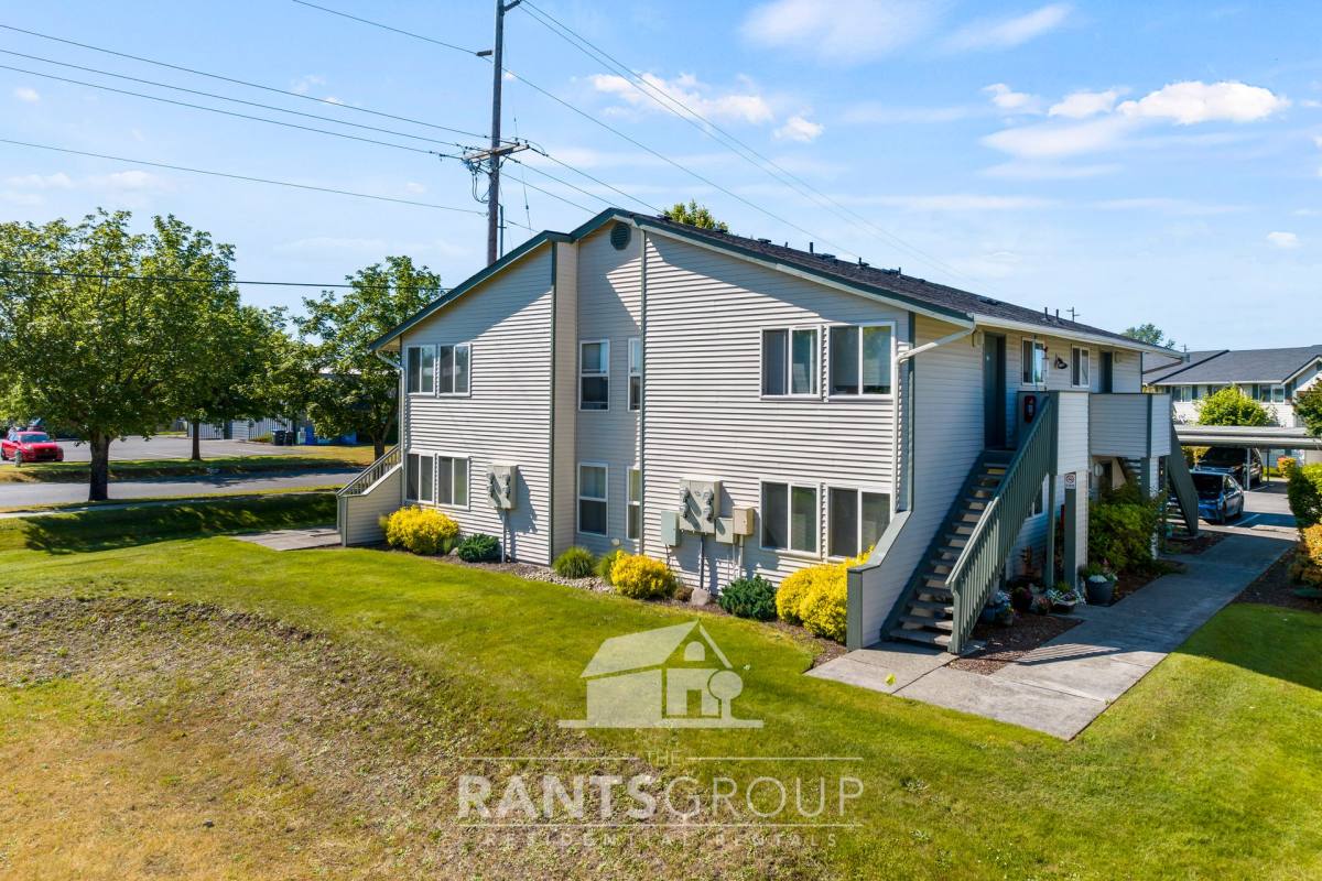 Apartment for rent at 16516 Creek Lane SE, Yelm, WA 98597