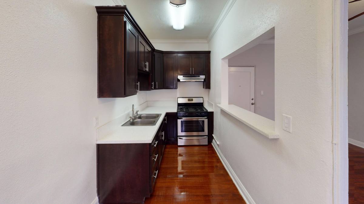Apartment for rent at 520-524 E Elk Ave, Glendale, CA 91205