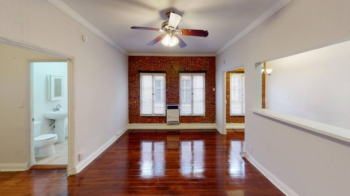 Apartment for rent at 520-524 E Elk Ave, Glendale, CA 91205