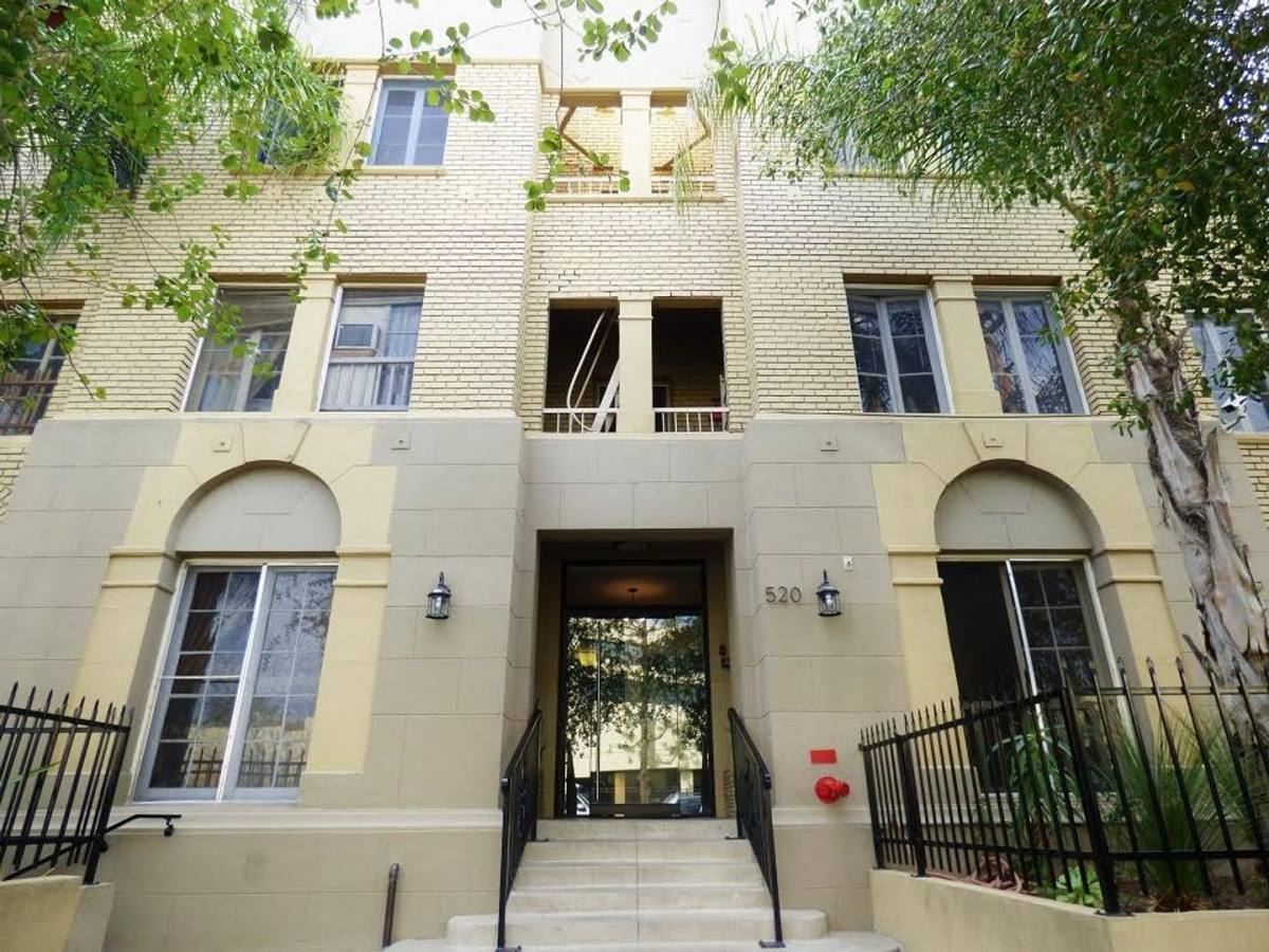 Apartment for rent at 520-524 E Elk Ave, Glendale, CA 91205