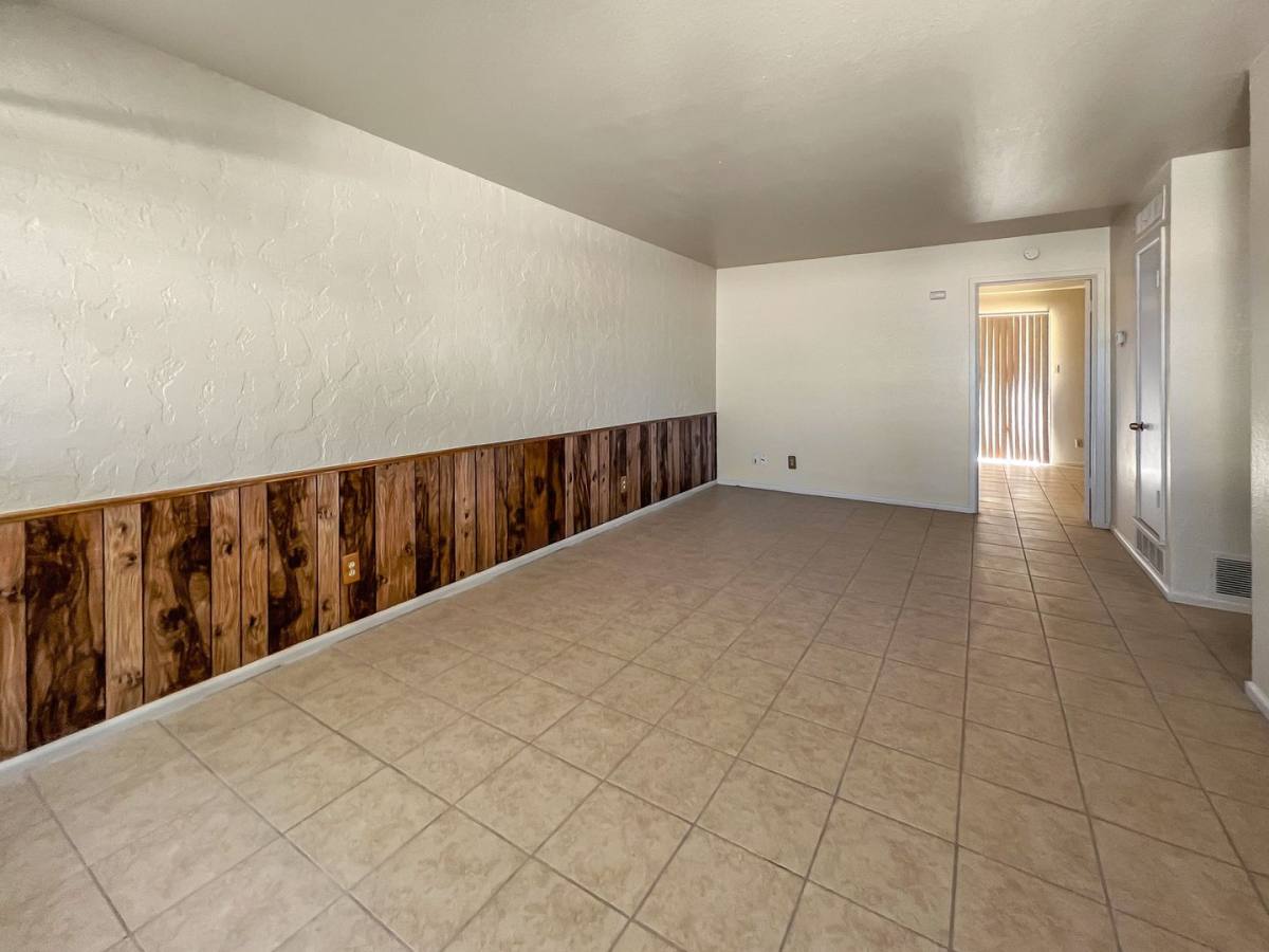Apartment for rent at 901 E Michigan Dr, Hobbs, NM 88240