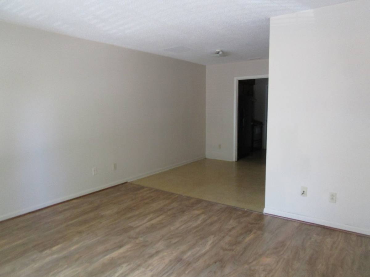 Apartment for rent at 510 E 19th St, Rome, GA 30161