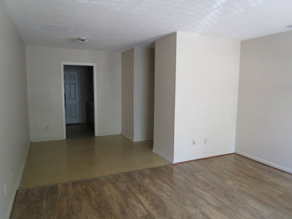 Apartment for rent at 510 E 19th St, Rome, GA 30161