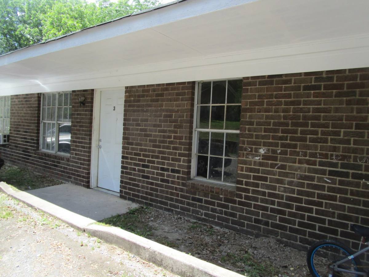 Apartment for rent at 510 E 19th St, Rome, GA 30161