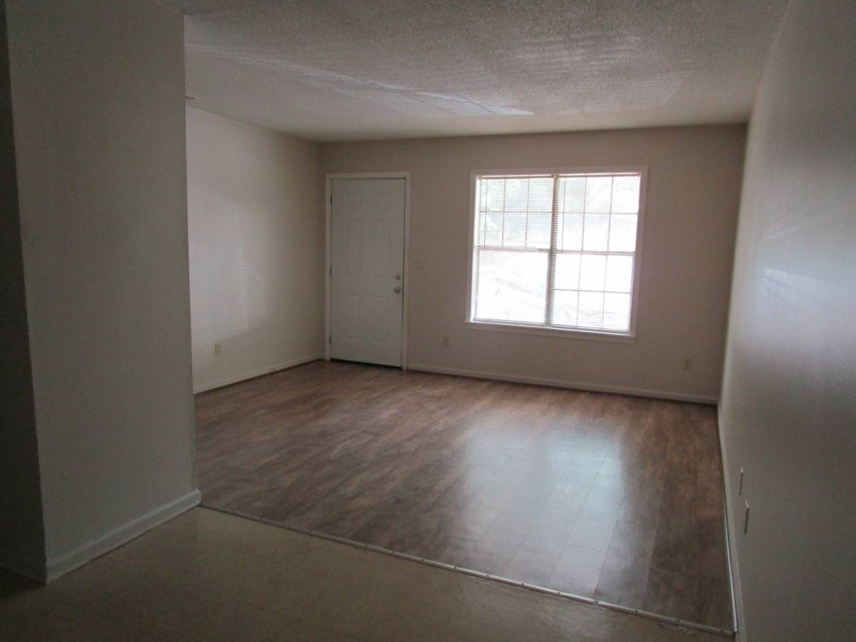 Apartment for rent at 510 E 19th St, Rome, GA 30161