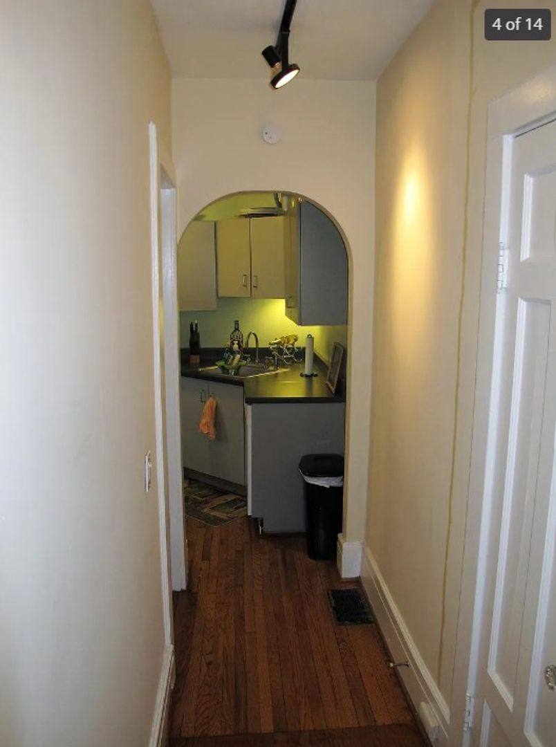 Apartment for rent at 1015 Park Ave, Rochester, NY 14610
