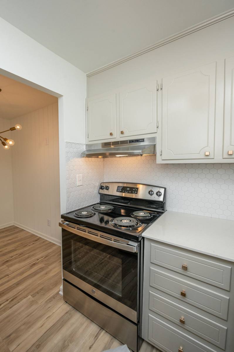 Apartment for rent at 1201 33rd St S, Birmingham, AL 35205