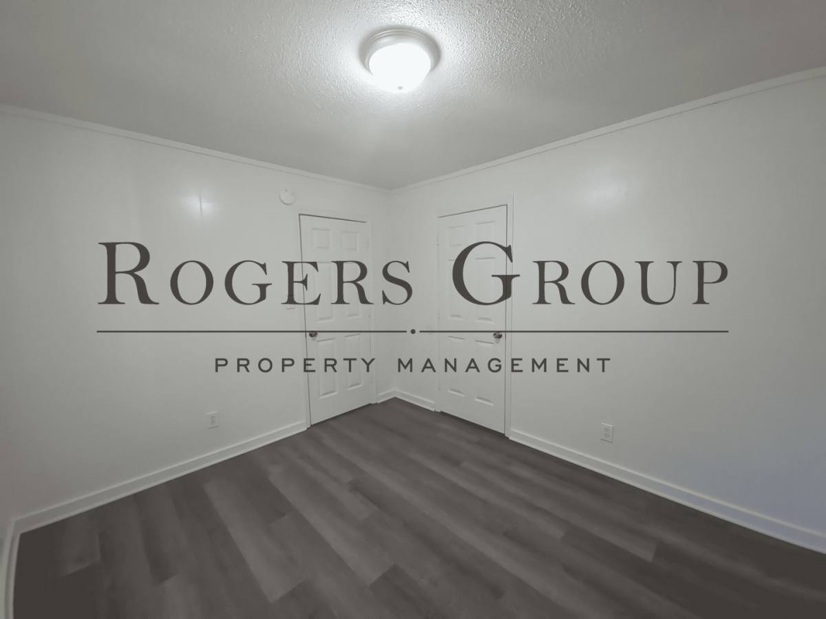 Apartment for rent at 992-994 Hughes St, Henderson, NC 27536