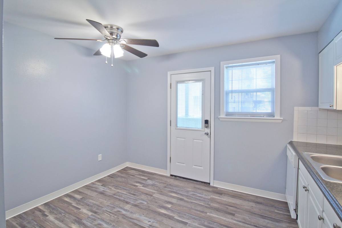 Apartment for rent at 400-424 W Union St, Edwardsville, IL 62025