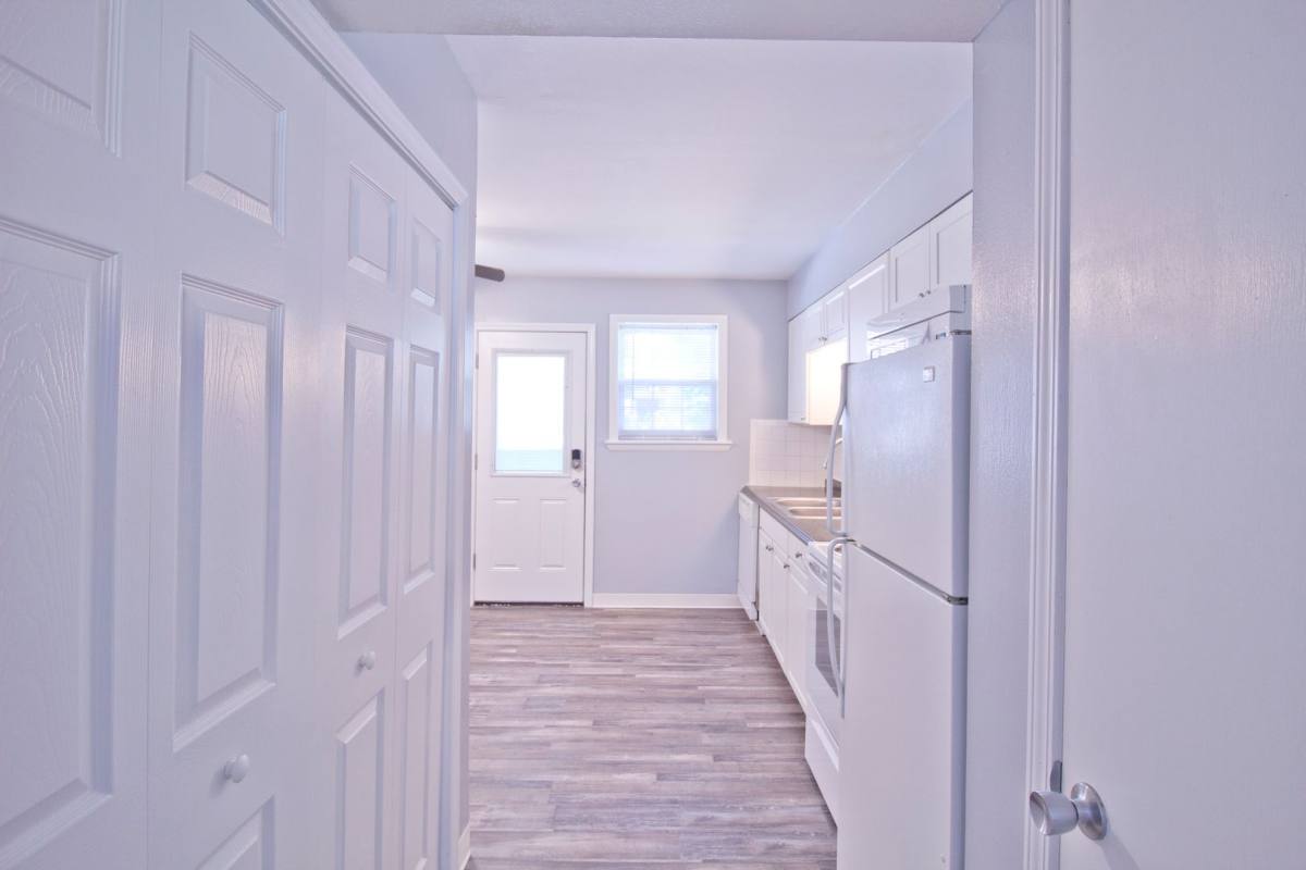 Apartment for rent at 400-424 W Union St, Edwardsville, IL 62025