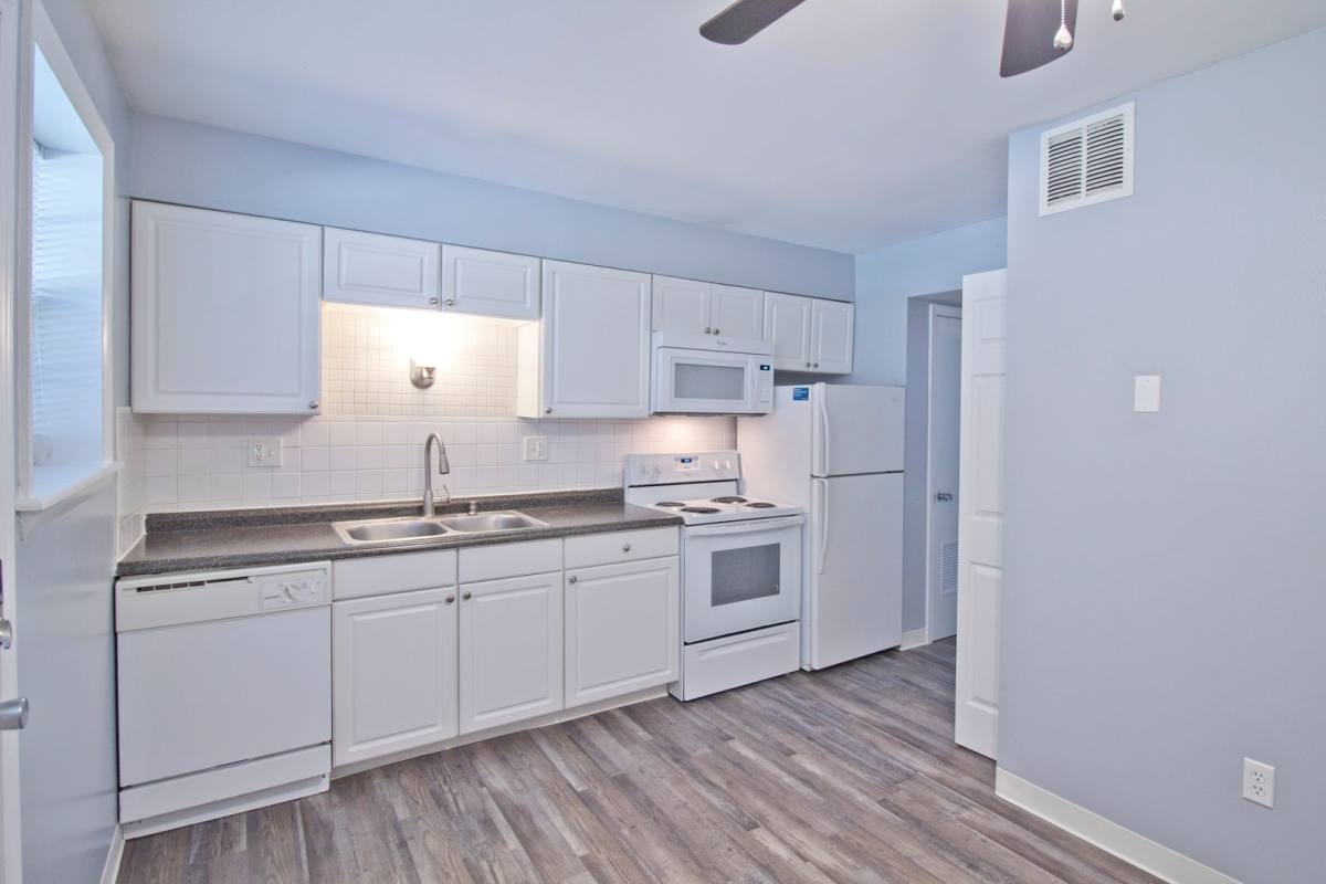 Apartment for rent at 400-424 W Union St, Edwardsville, IL 62025