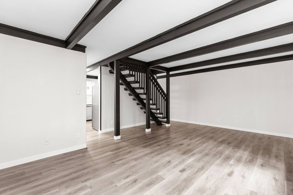 Townhouse for rent at 18808 36th Ave W, Lynnwood, WA 98036