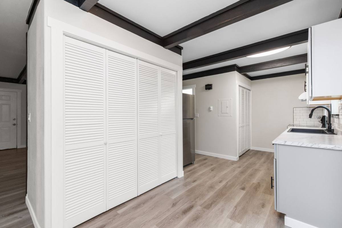 Townhouse for rent at 18808 36th Ave W, Lynnwood, WA 98036