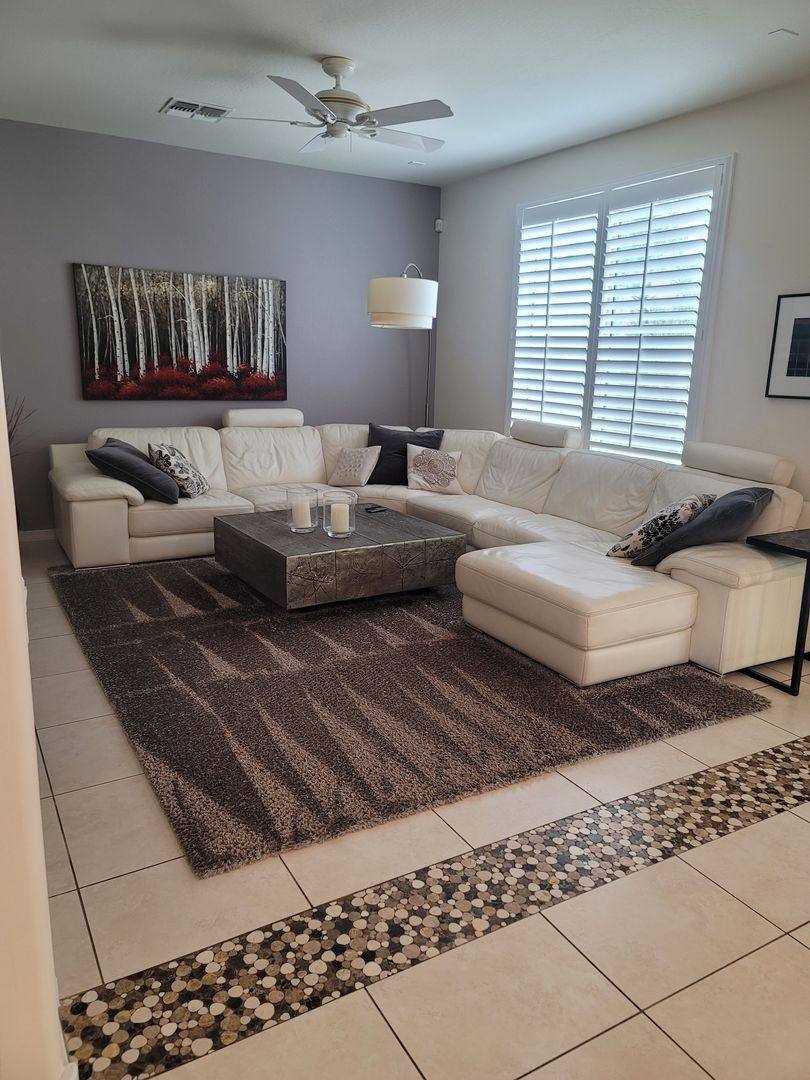 House for rent at 3826 E Cat Balue Dr, Phoenix, AZ 85050