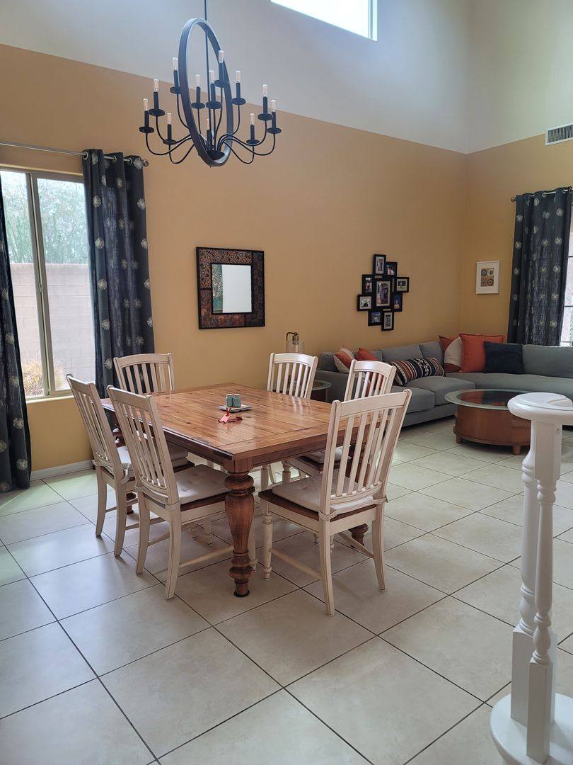 House for rent at 3826 E Cat Balue Dr, Phoenix, AZ 85050