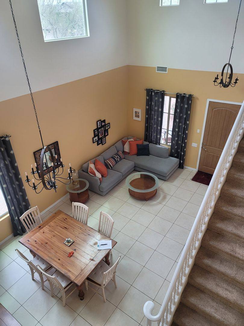 House for rent at 3826 E Cat Balue Dr, Phoenix, AZ 85050
