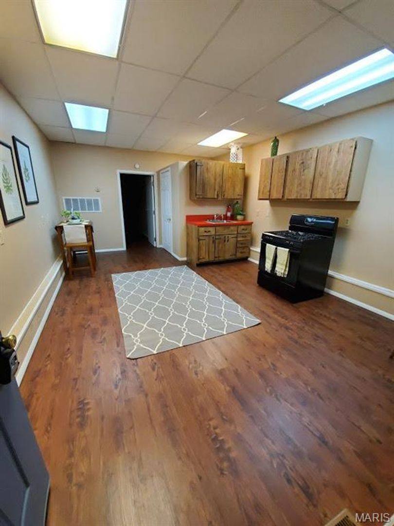 Apartment for rent at 2761-2765 Gravois Ave, Saint Louis, MO 63118