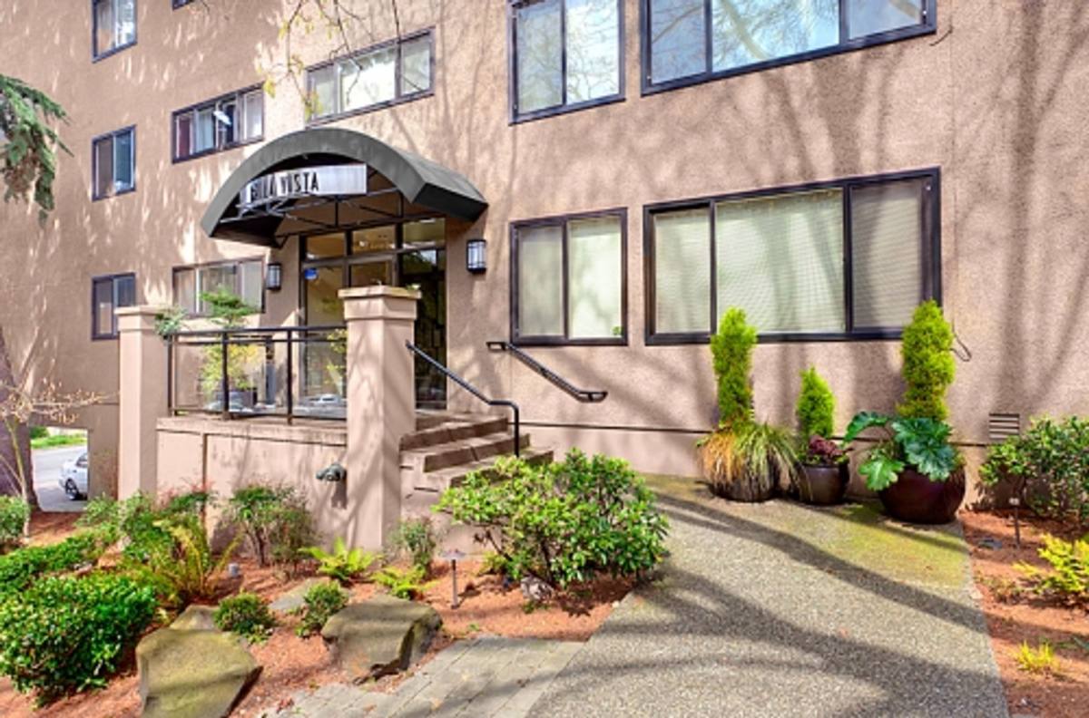 Apartment for rent at 600 Bellevue Ave E, Seattle, WA 98102