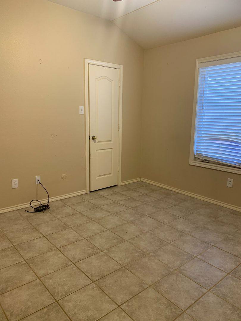House for rent at 1915 76th St, Lubbock, TX 79423